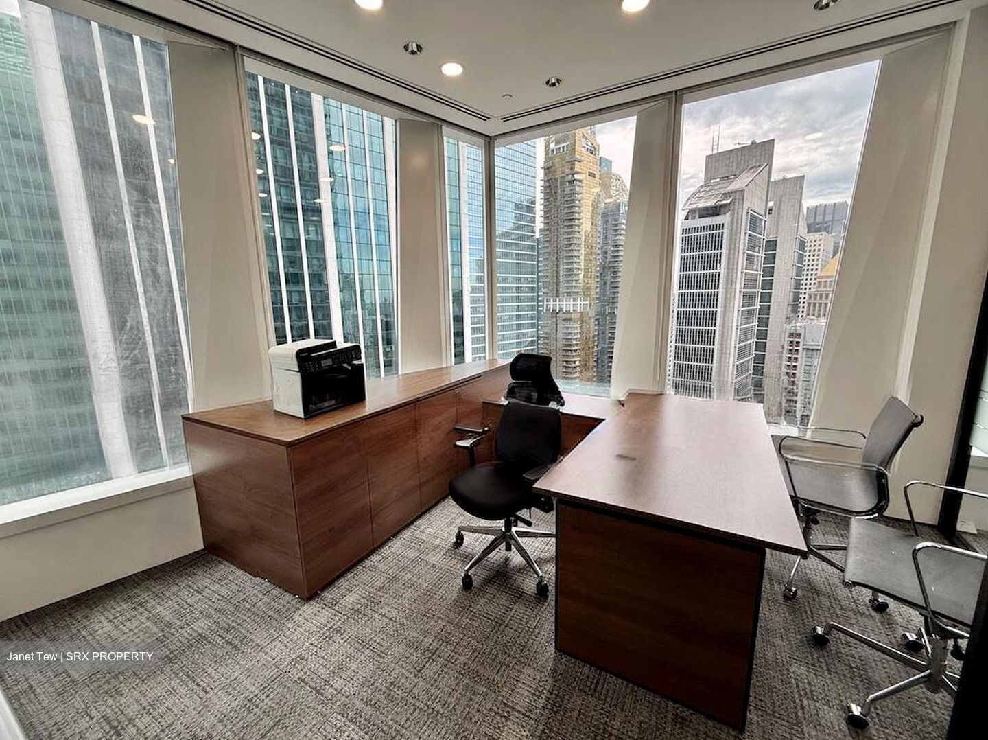 18 ROBINSON (D1), Office #501144821